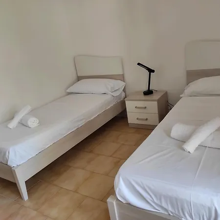 Apartment Casa Romina *